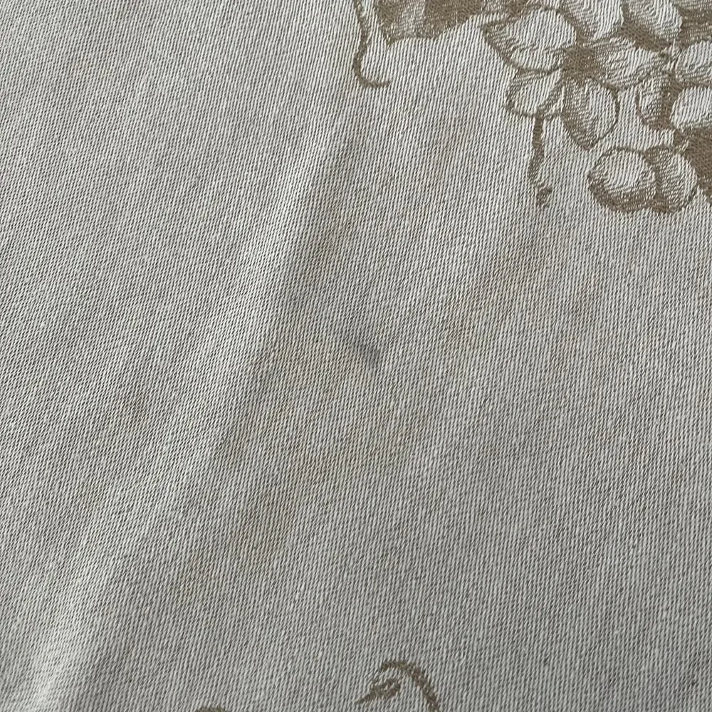 Williams-Sonoma Tablecloth 65 x 98.5